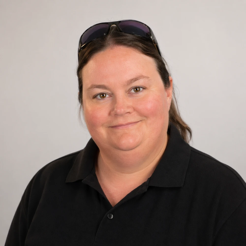 Headshot of Kristin Fraser who is the current Vice President for the Australian Hibiscus Society